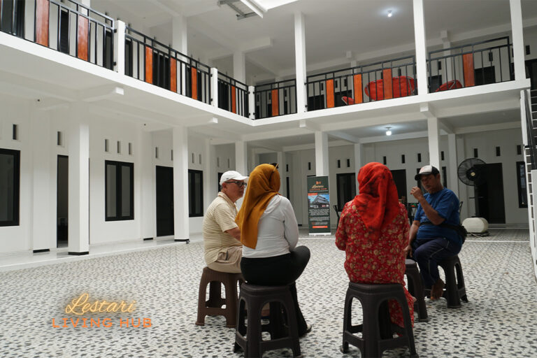 Aula2 Lestari Living Hub di kost putri jember
